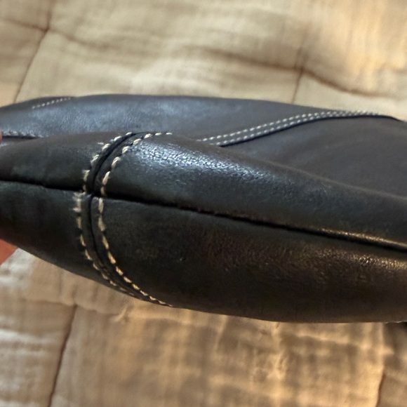 Coach Soho Slim Hippie Crossbody 9549 Black Leather Vintage Y2K Timeless Style - Picture 13 of 16